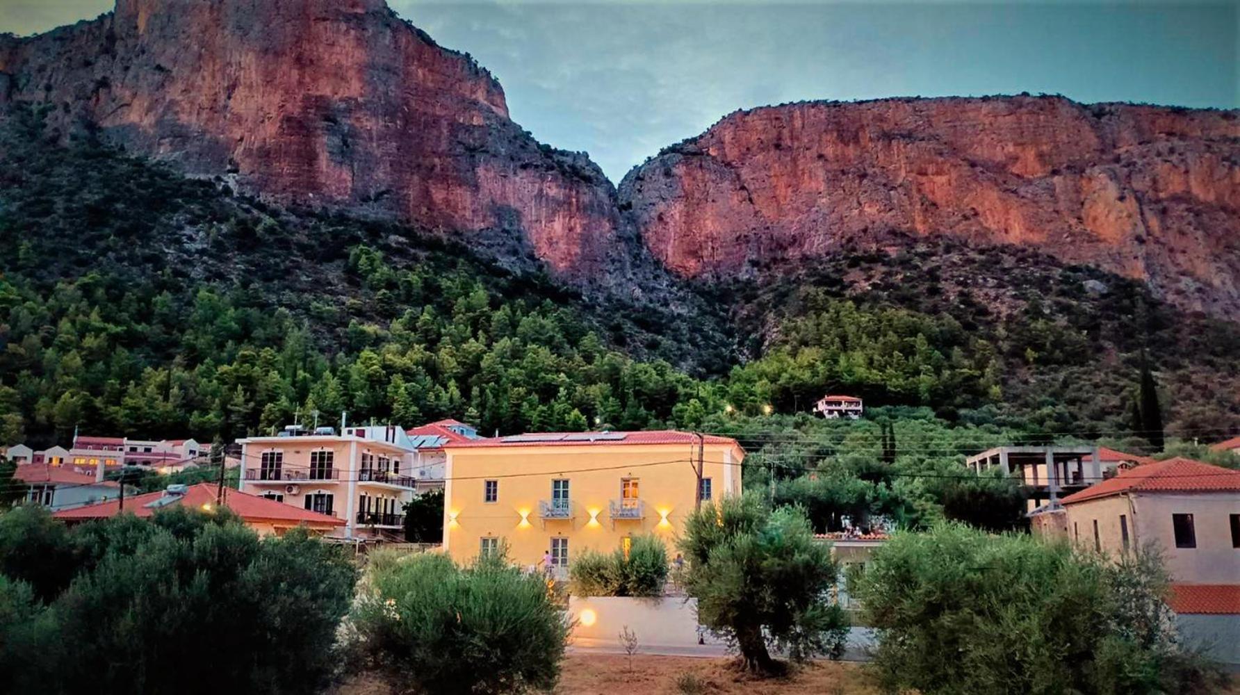 Kraka Apartments Leonidio Luaran gambar